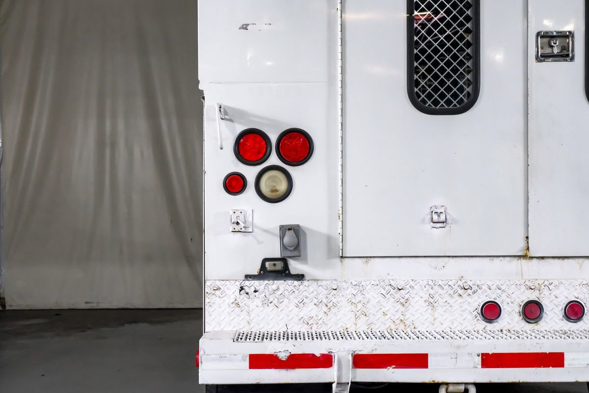 Used 2012 Ford F550 2WD Regular Cab Super Duty w/ Payload Upgrade Pkg image 30