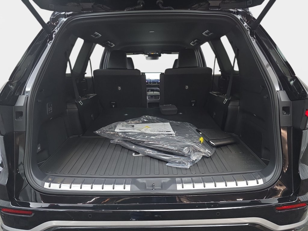 New 2026 Lexus TX 500h AWD w/ Technology Package image 12