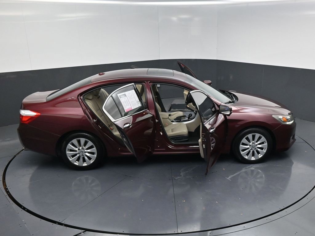 Used 2013 Honda Accord Touring image 23