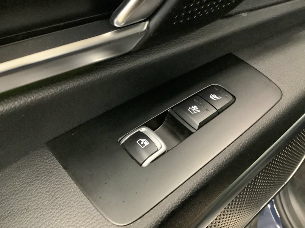 Certified 2024 Kia Telluride SX Prestige AWD/4WD image 22