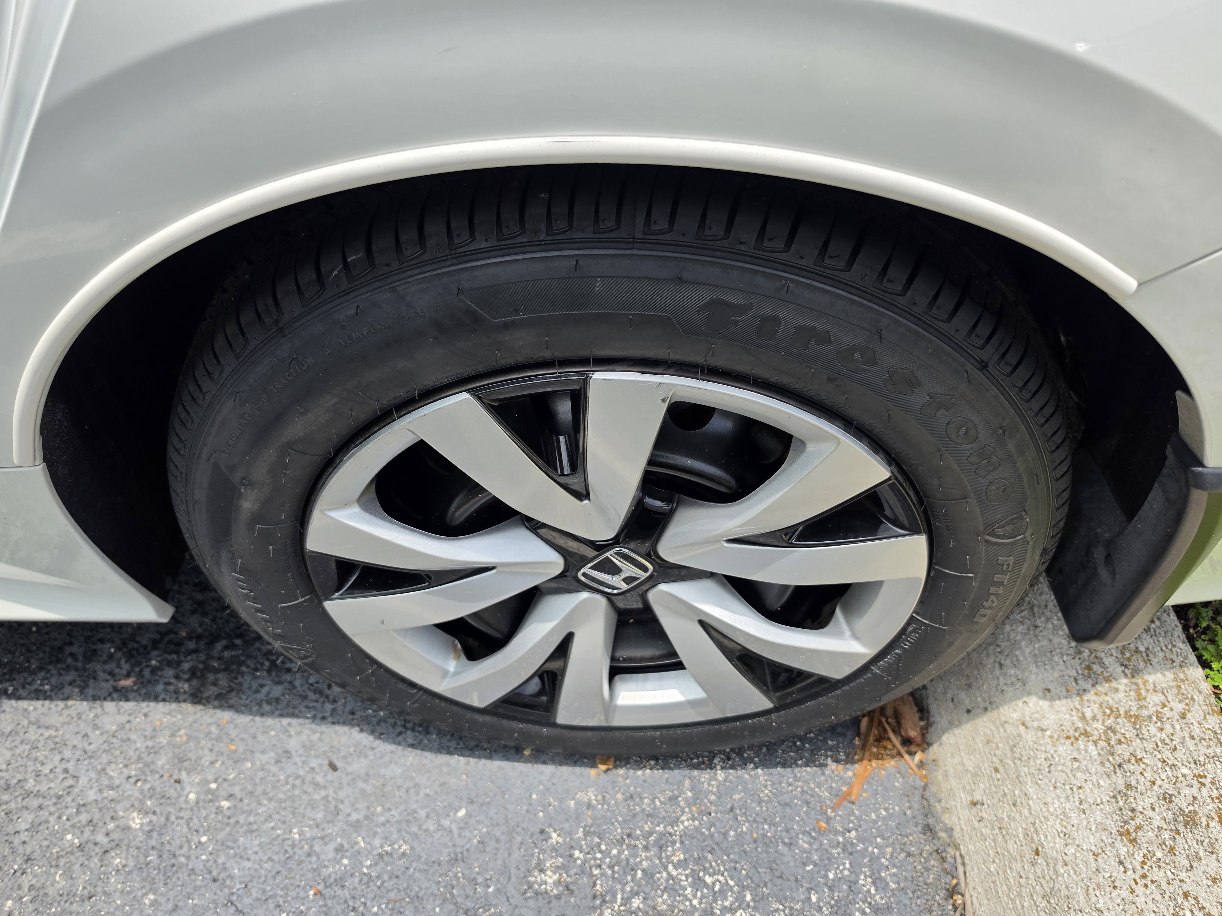 Certified 2022 Honda Civic LX image 5