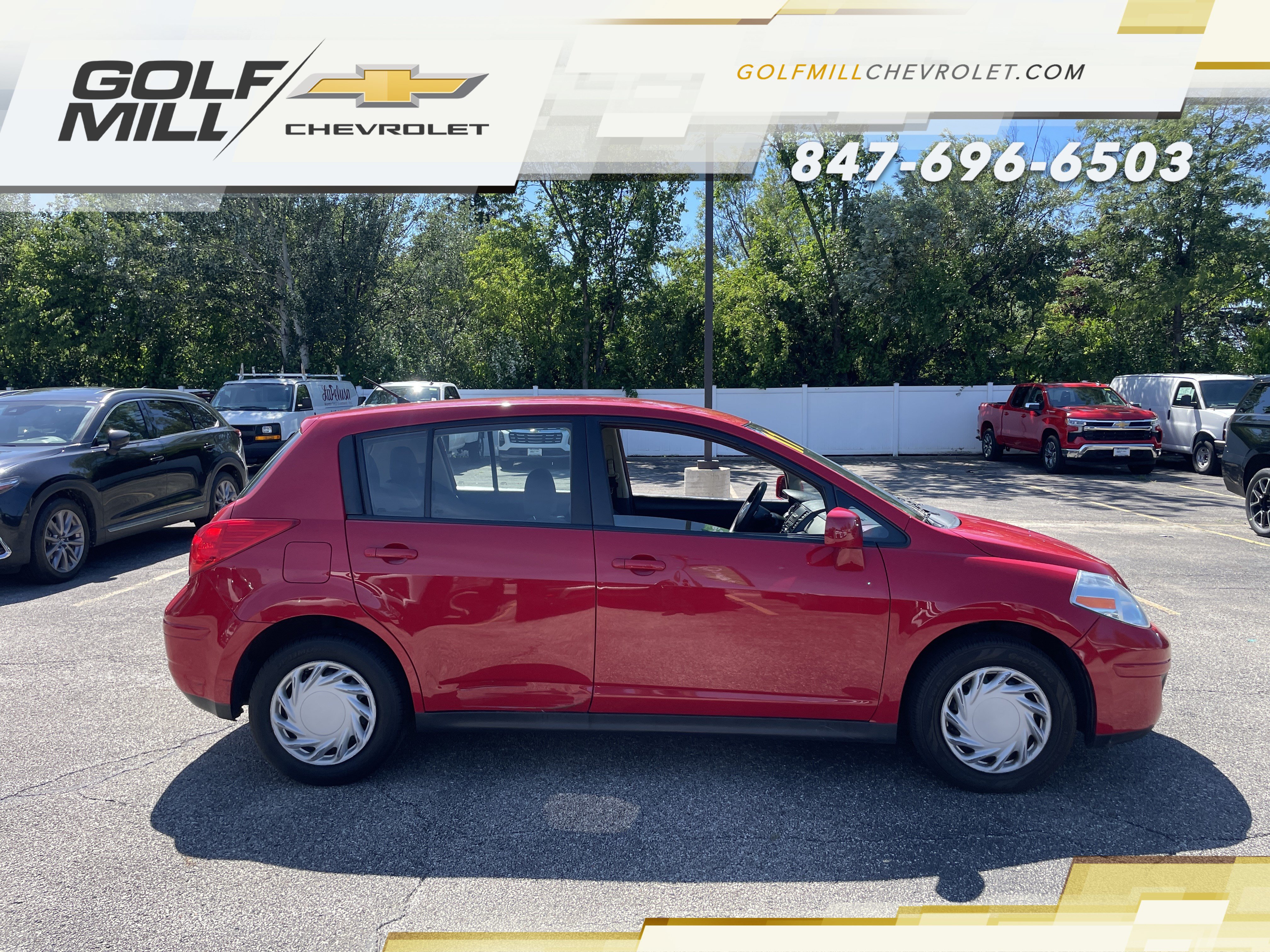 Used 2011 Nissan Versa 1.8 S FWD image 6