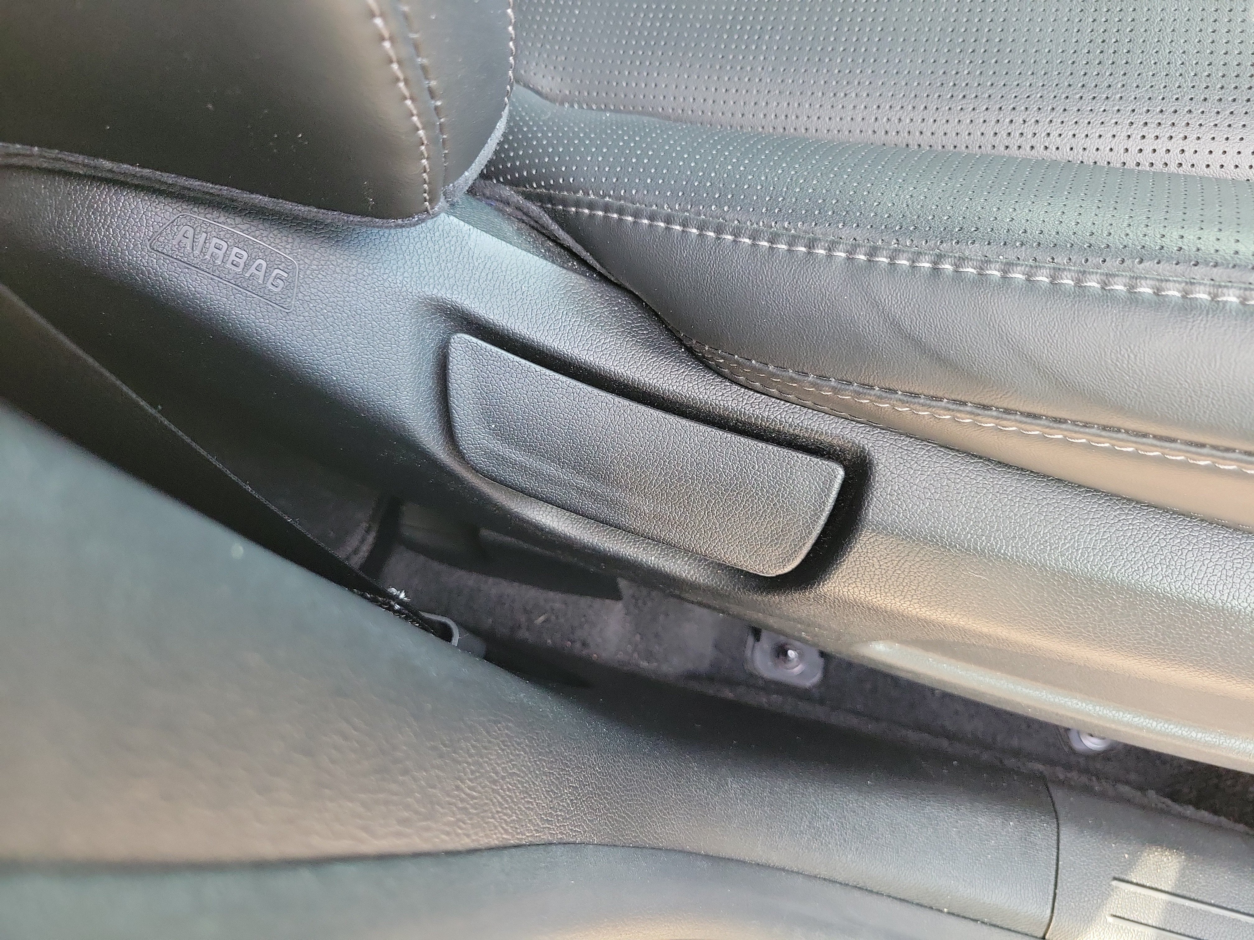 Certified 2025 Kia Sorento S w/ Panoramic Sunroof Package FWD image 7