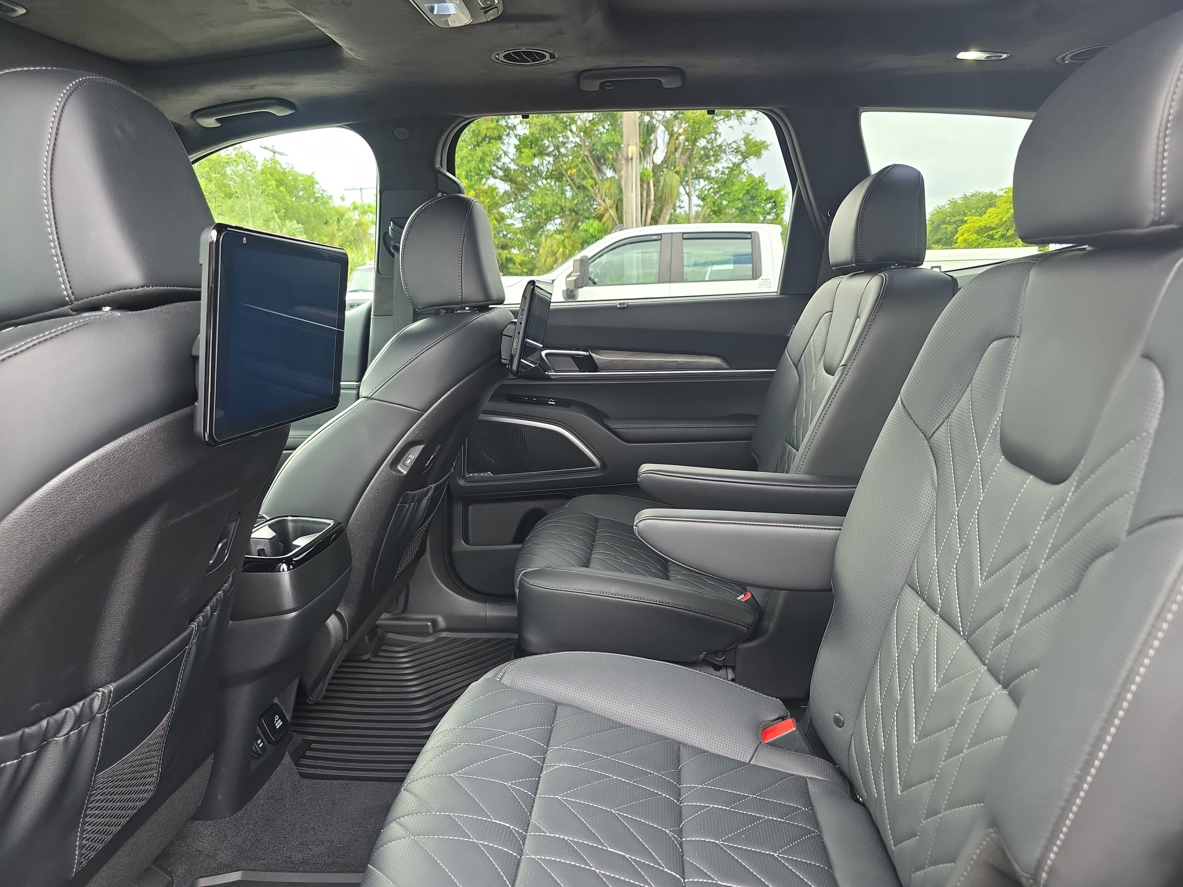 Used 2025 Kia Telluride SX Prestige X-Line AWD/4WD image 15