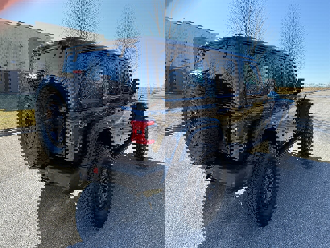 Used 2024 Jeep Wrangler Unlimited Rubicon 392 image 6