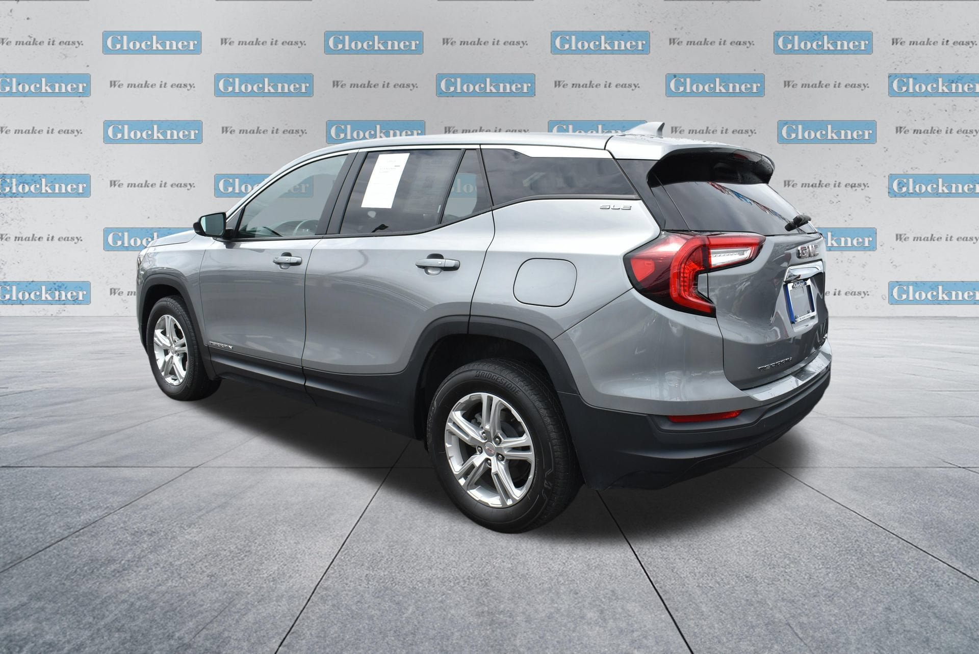 Used 2024 GMC Terrain SLE w/ LPO, Floor Liner Package AWD/4WD image 7