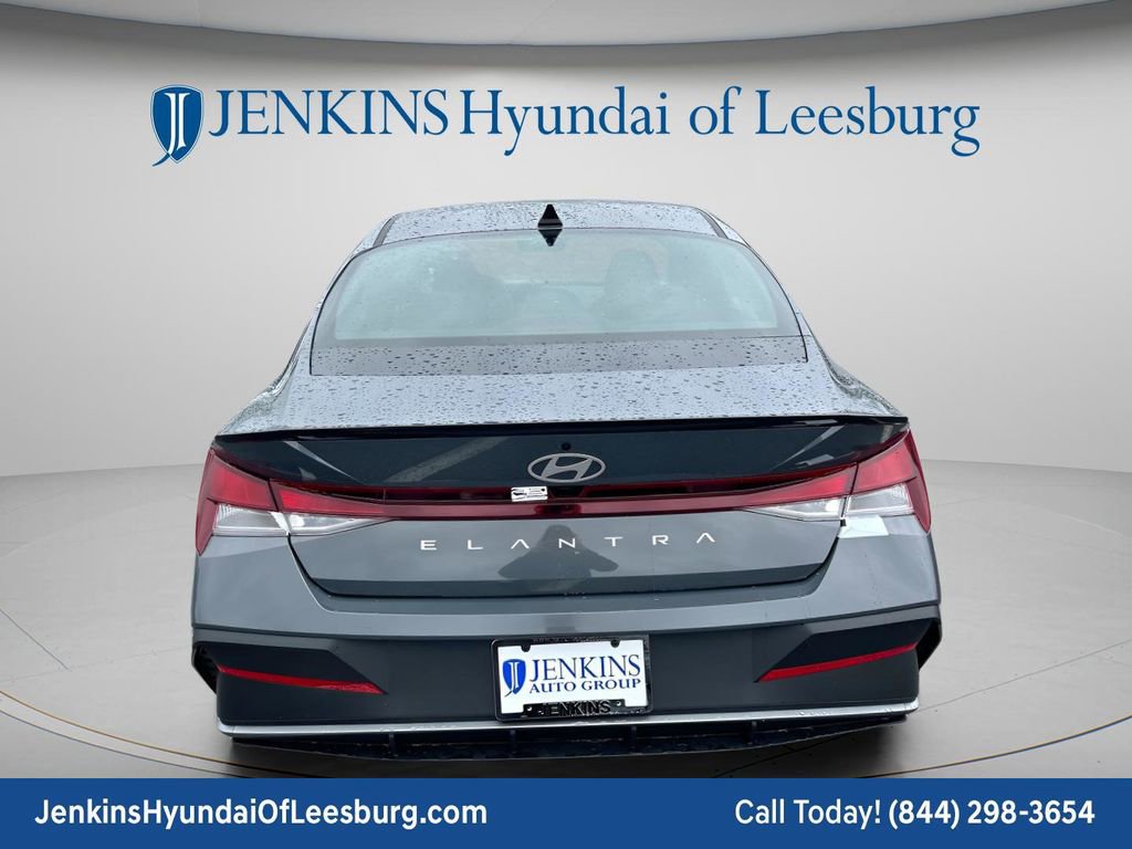 New 2026 Hyundai Elantra Sport FWD image 6