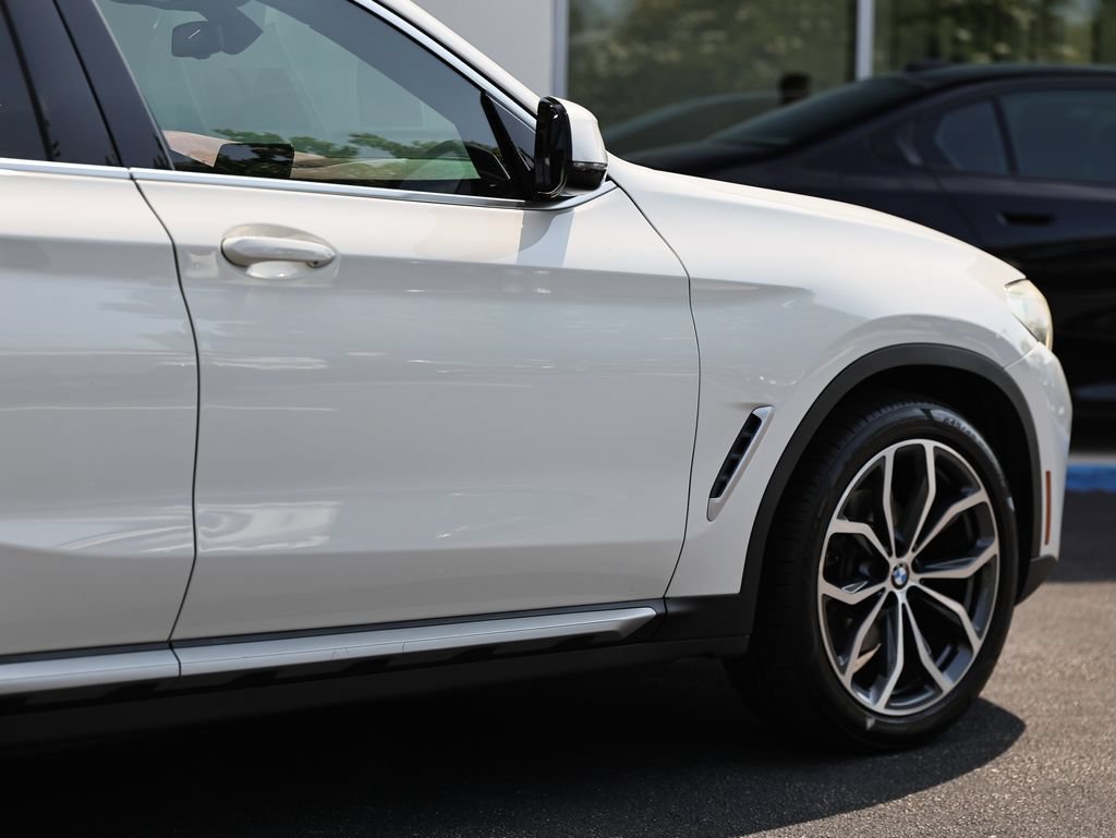 Used 2020 BMW X4 xDrive30i w/ Premium Package AWD/4WD image 8