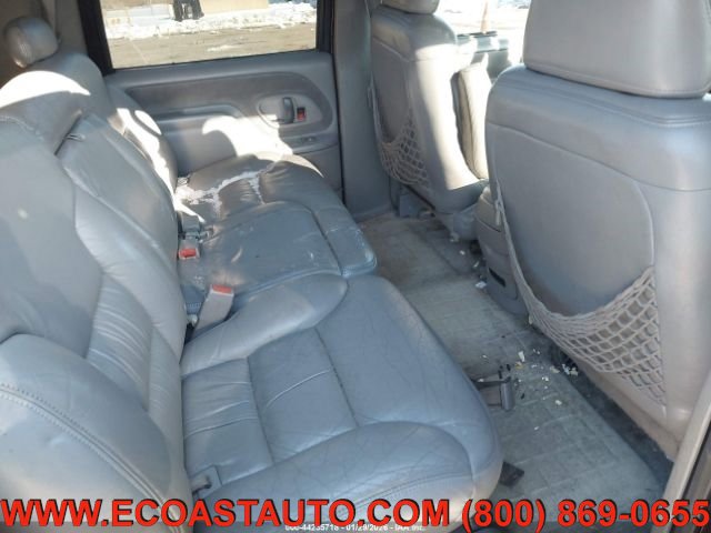 Used 1997 Chevrolet Suburban 4WD w/ Preferred Equipment Group 3 image 11