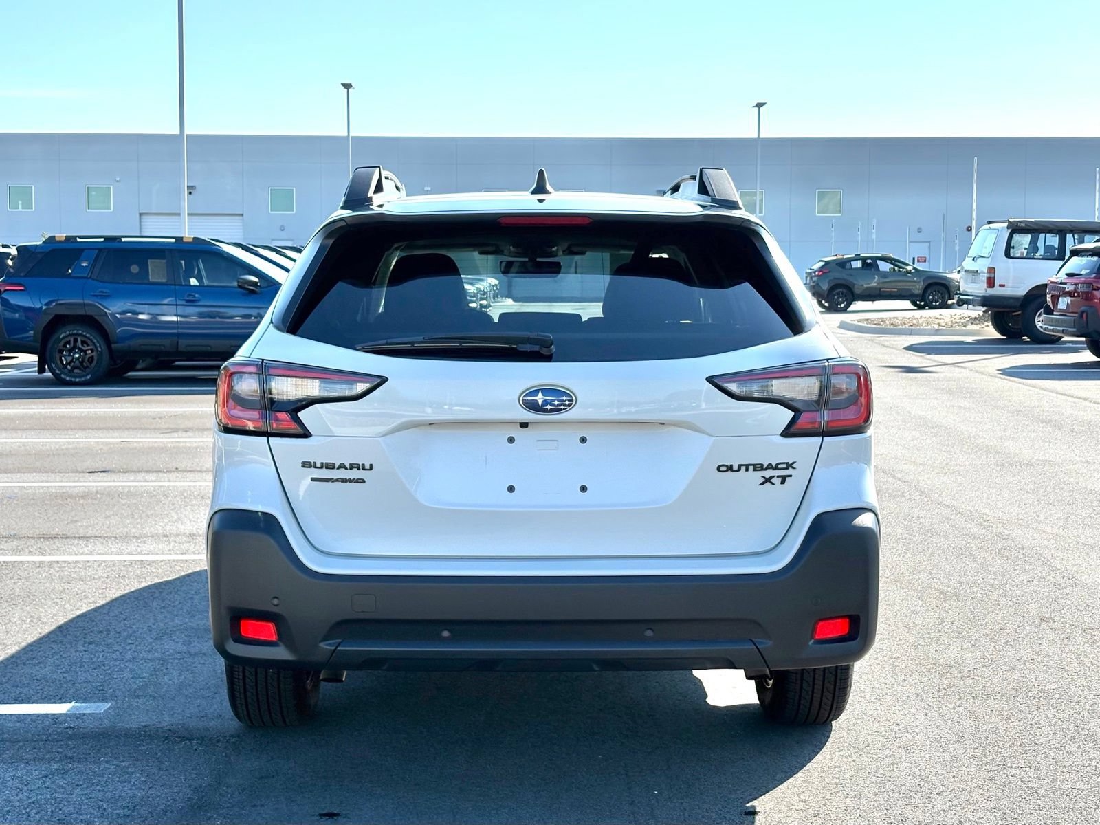 Certified 2023 Subaru Outback Onyx Edition XT AWD/4WD image 8