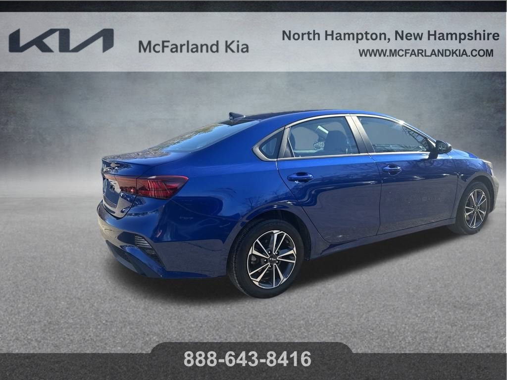 Used 2024 Kia Forte LXS image 7