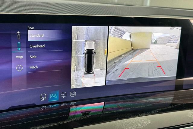 New 2025 Cadillac Escalade IQ Sport 1 w/ LPO, ONYX Package image 20