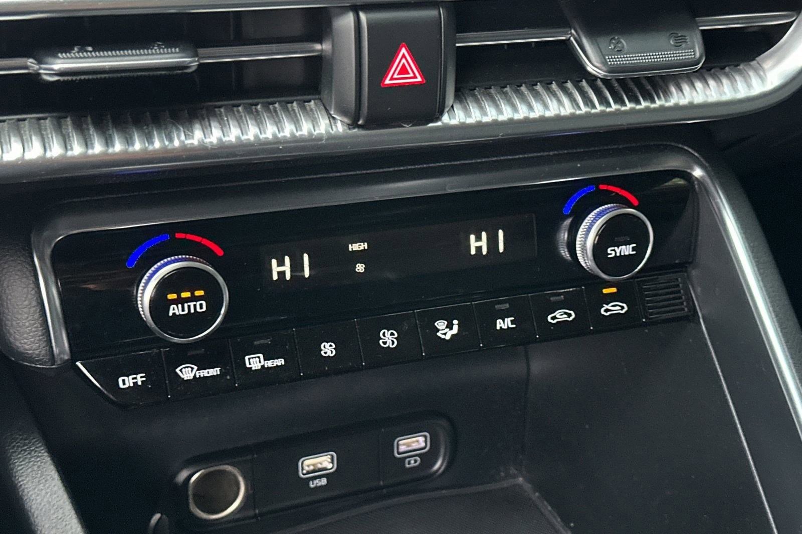 Used 2022 Kia K5 EX w/ EX Premium Package image 18