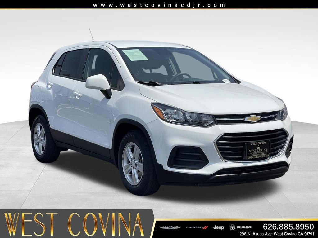 Used 2022 Chevrolet Trax LS w/ Tint and Cruise Package