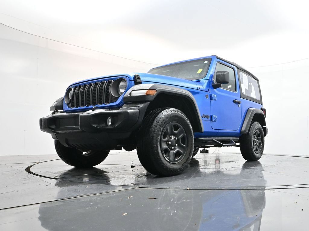 Used 2025 Jeep Wrangler Sport image 28