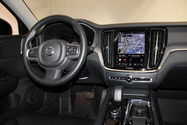 Used 2024 Volvo S60 B5 Core AWD/4WD image 15