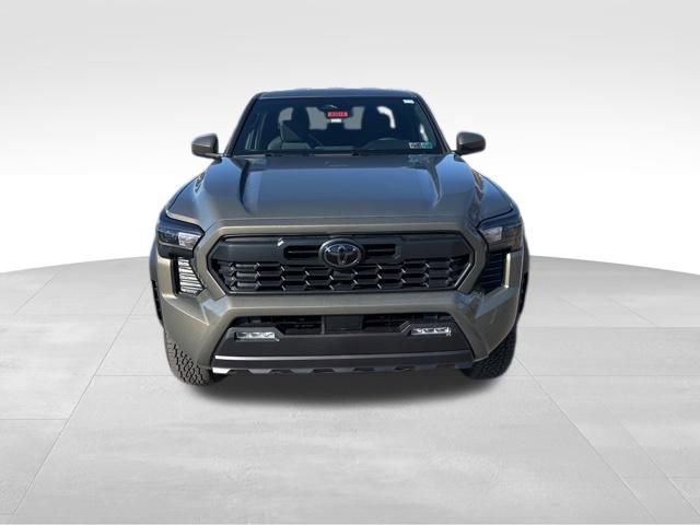 New 2026 Toyota Tacoma TRD Off-Road AWD/4WD image 8