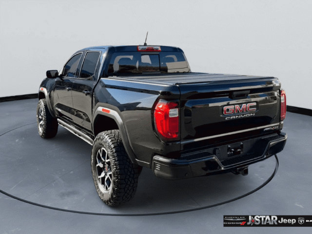 Used 2024 GMC Canyon AT4X AWD/4WD image 7