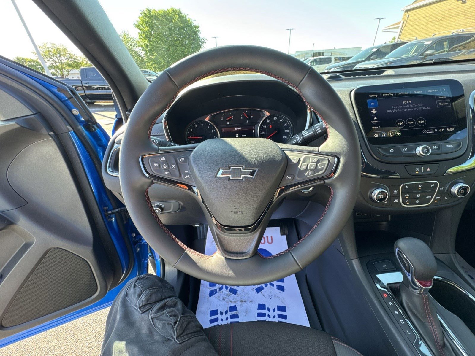 Used 2024 Chevrolet Equinox RS AWD/4WD image 16