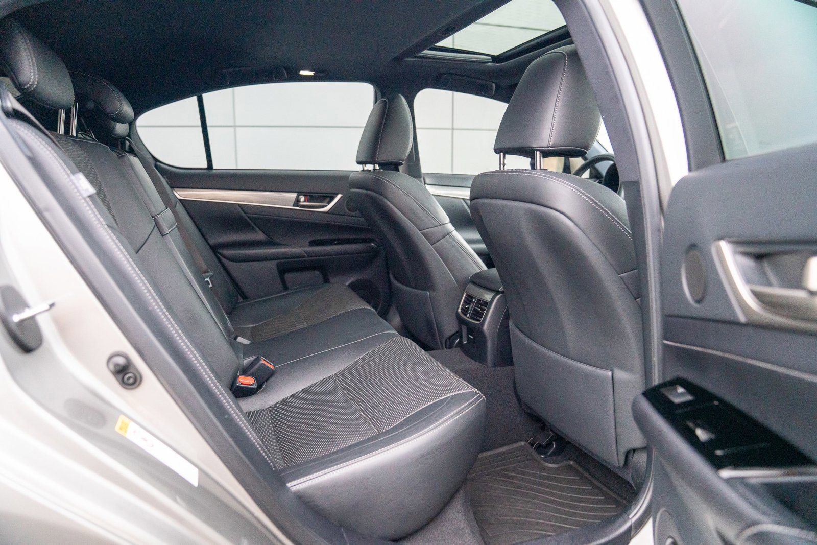 Used 2015 Lexus GS 350 image 26