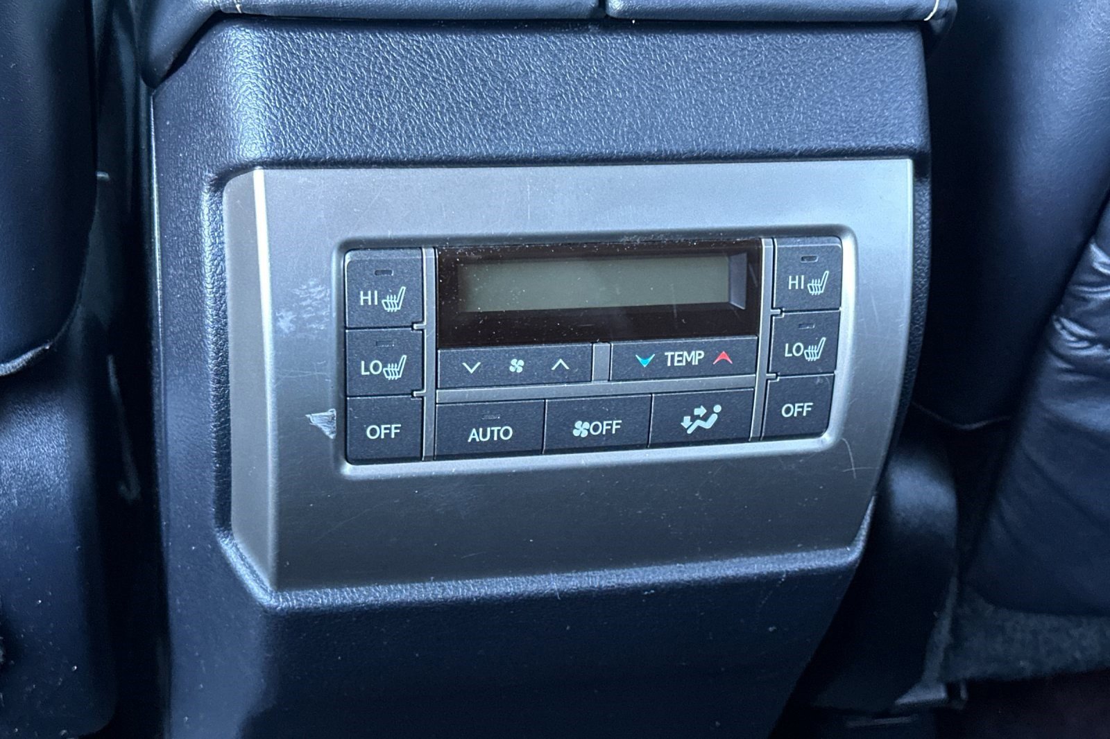 Used 2017 Lexus GX 460 Premium image 16