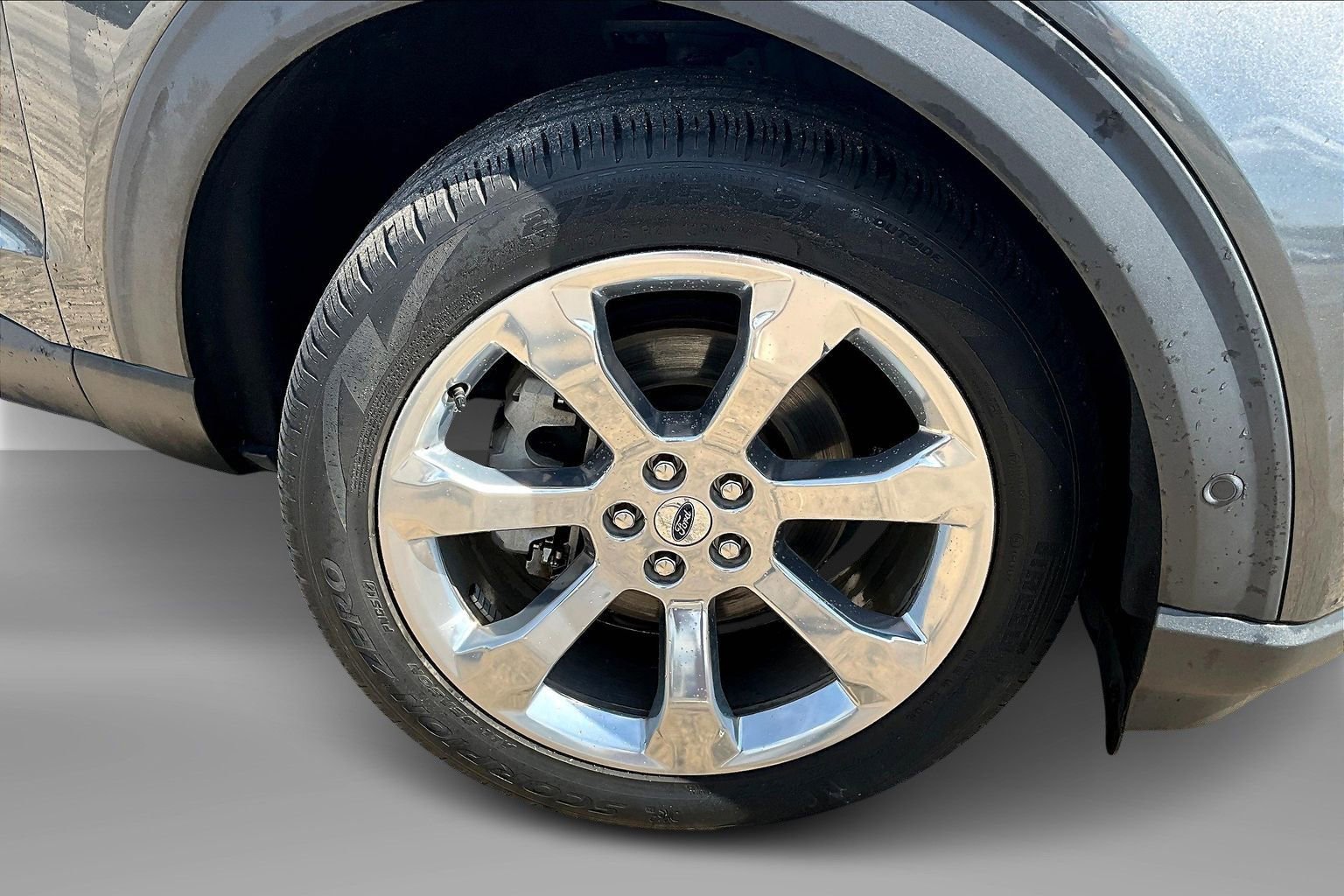 Used 2020 Ford Explorer Platinum w/ Premium Technology Package image 9