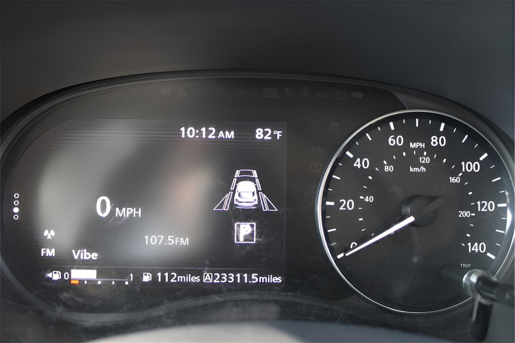 Used 2024 Nissan Kicks SR w/ SR Premium Package image 17