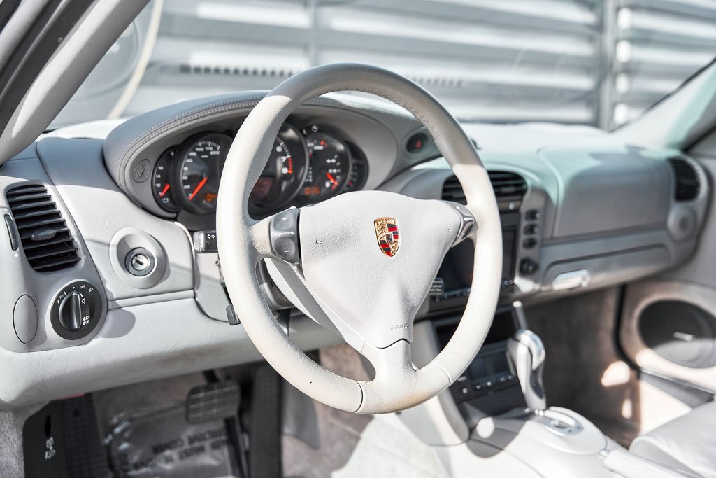 Used 2002 Porsche 911 Carrera image 37