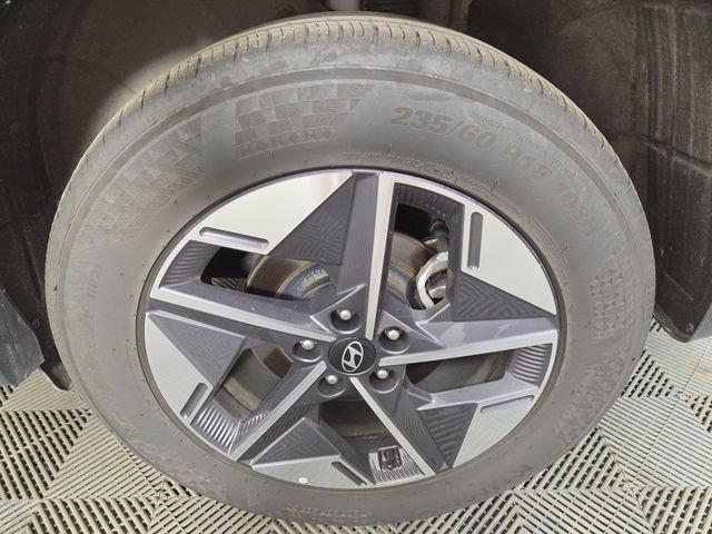 Used 2026 Hyundai Tucson SEL Plus AWD/4WD image 12