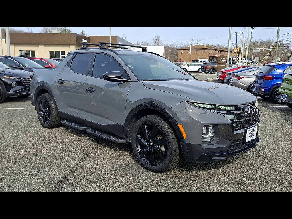Used 2023 Hyundai Santa Cruz Night image 2