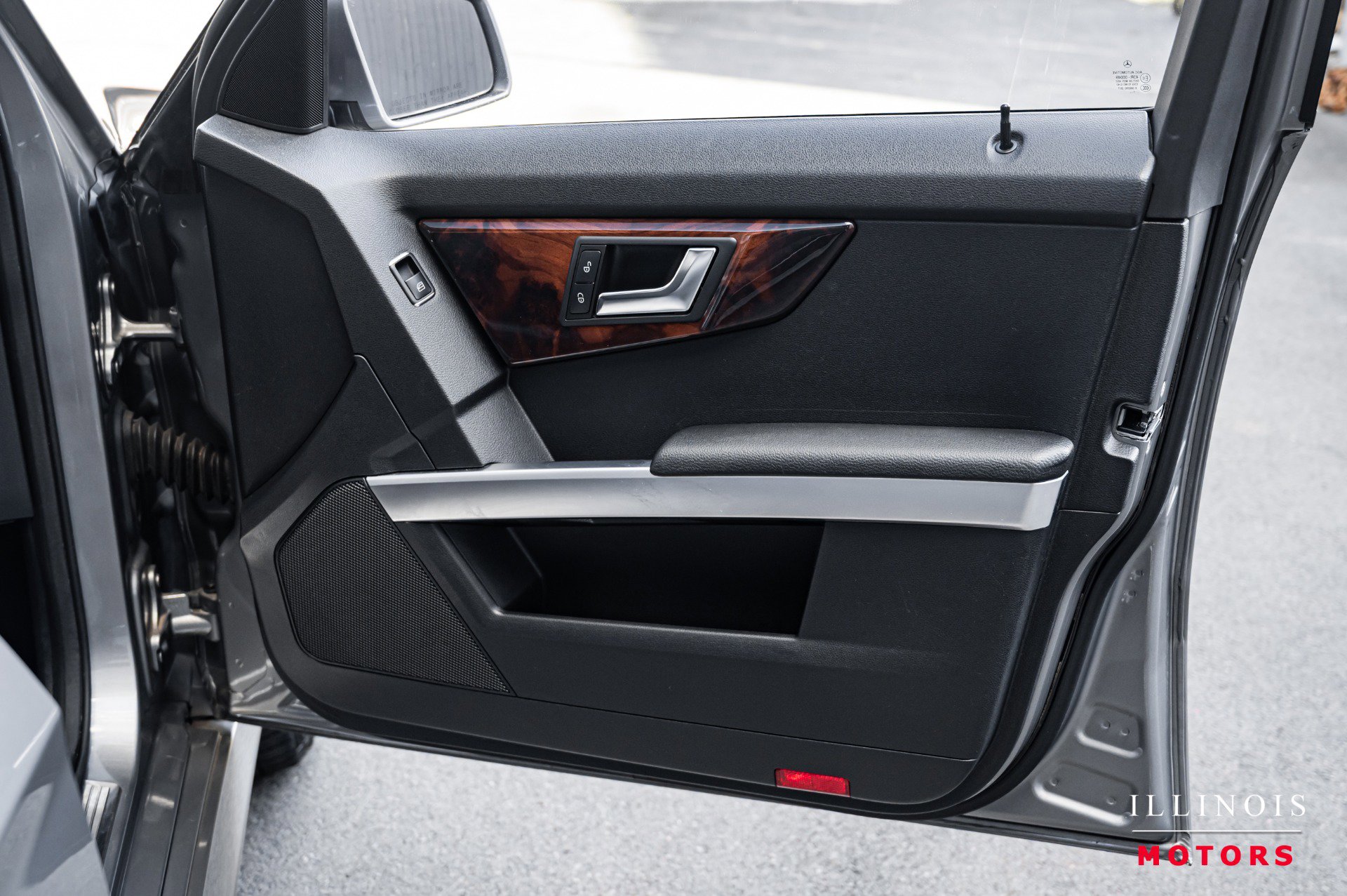 Used 2012 Mercedes-Benz GLK 350 4MATIC image 32