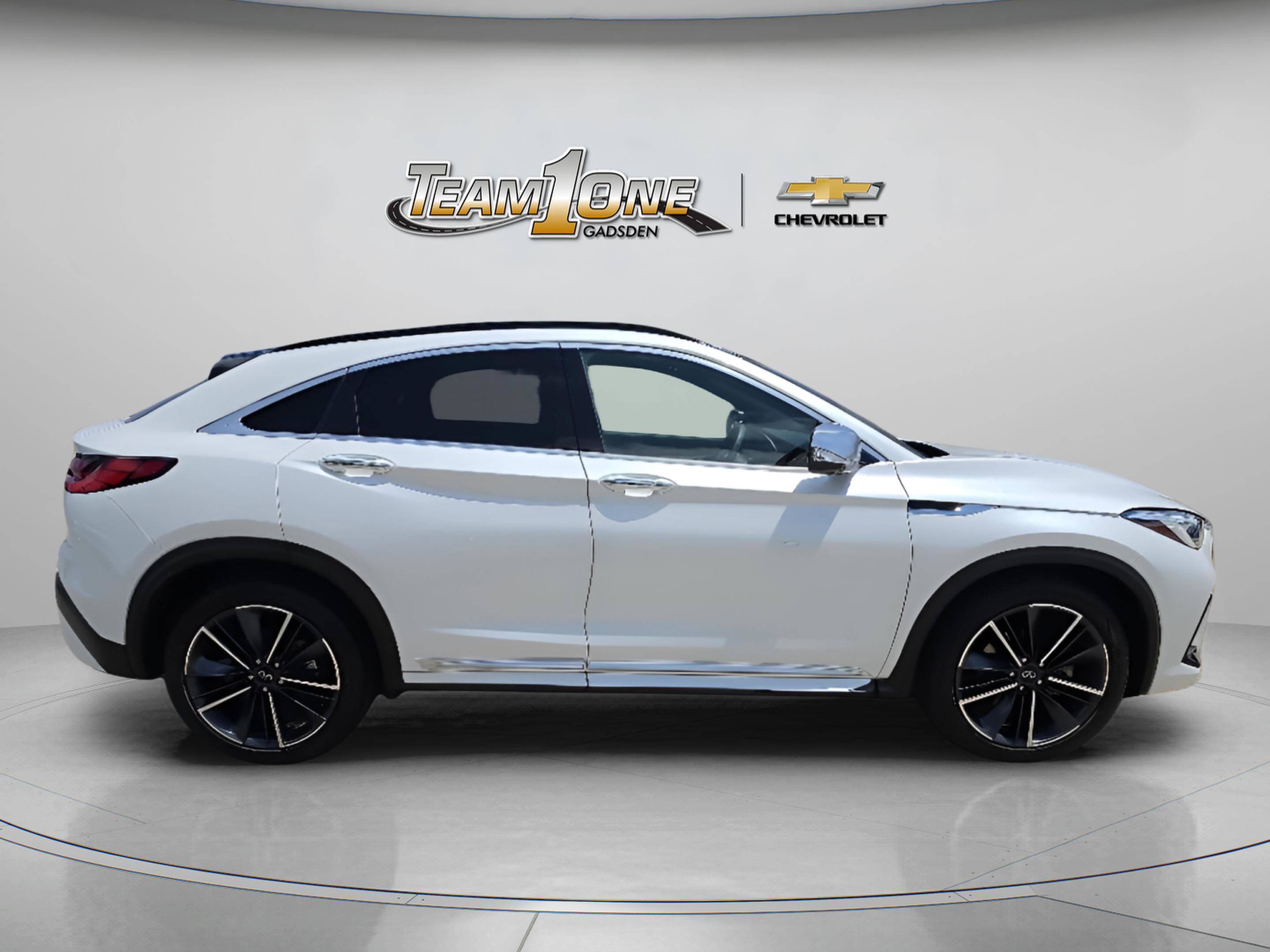 Used 2025 INFINITI QX55 Sensory w/ Lighting Package AWD/4WD image 9