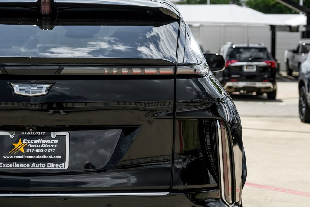 Used 2023 Cadillac Lyriq AWD image 52