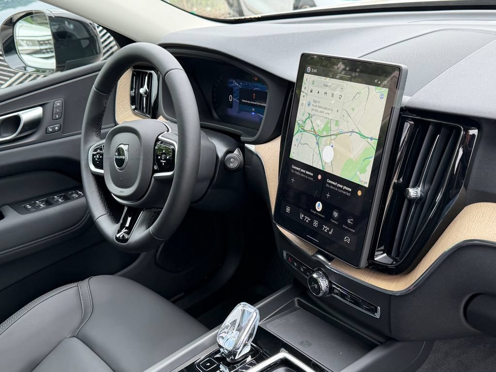New 2026 Volvo XC60 T8 Plus w/ Protection Package Premier AWD/4WD image 7