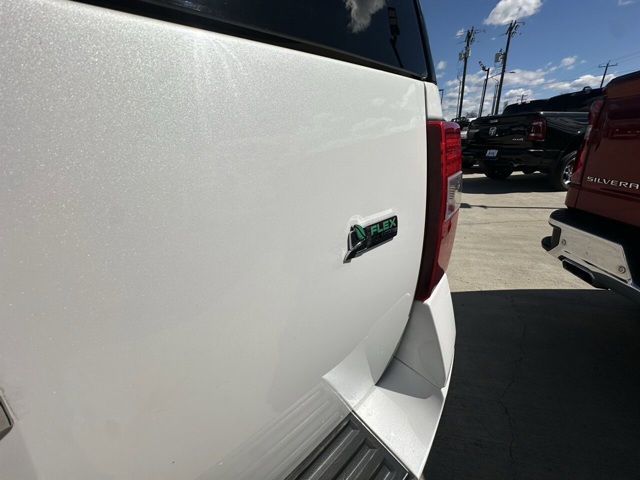 Used 2014 Ford Expedition EL Limited w/ Equipment Group 301A AWD/4WD image 29