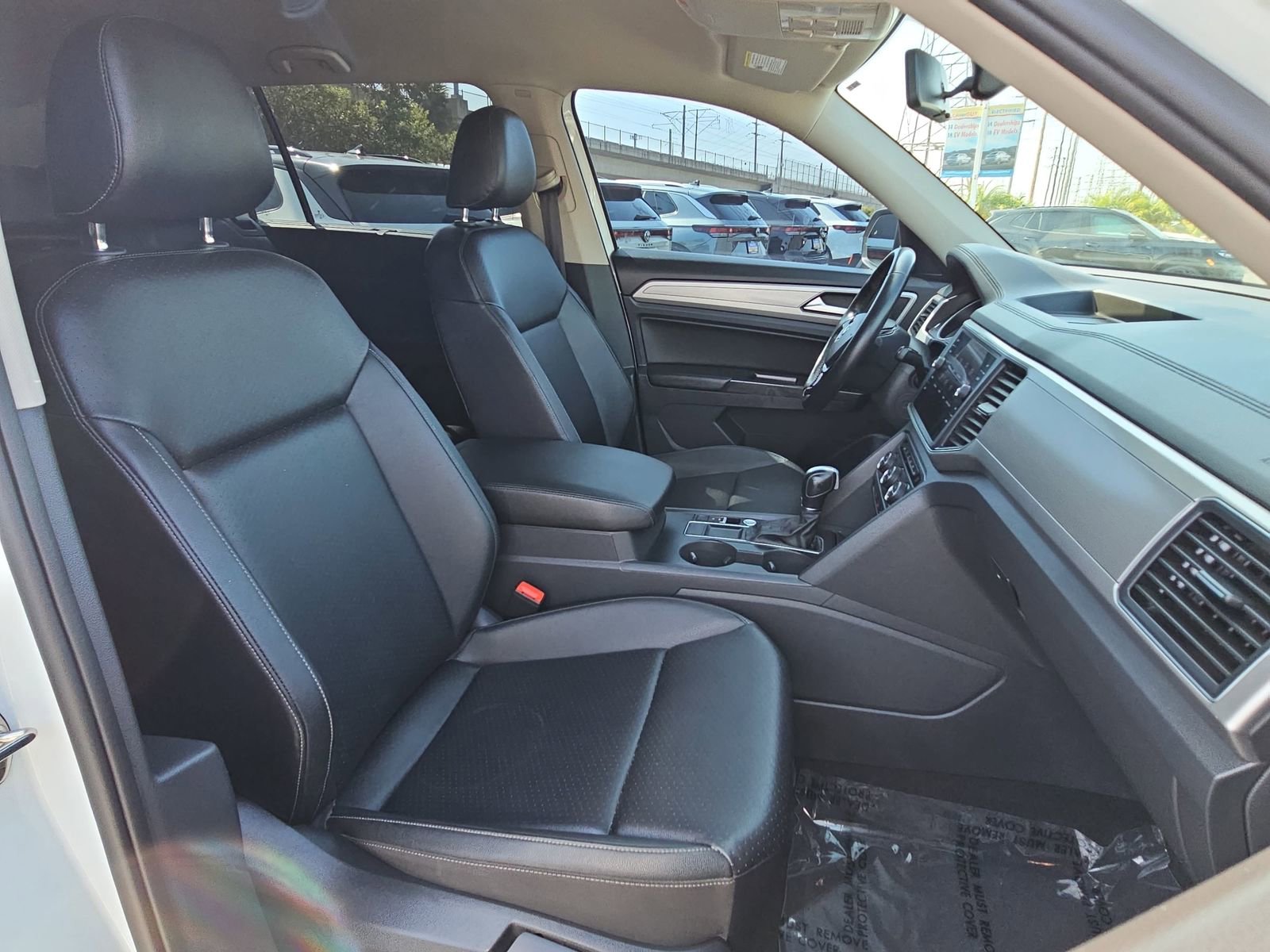 Used 2019 Volkswagen Atlas SE image 10