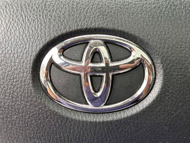 Used 2024 Toyota Camry SE w/ Convenience Package FWD image 23