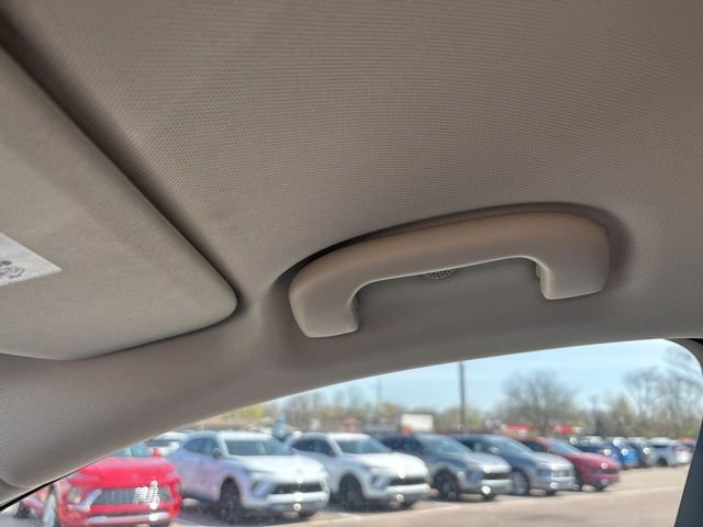 Used 2023 Buick Envision Preferred image 25