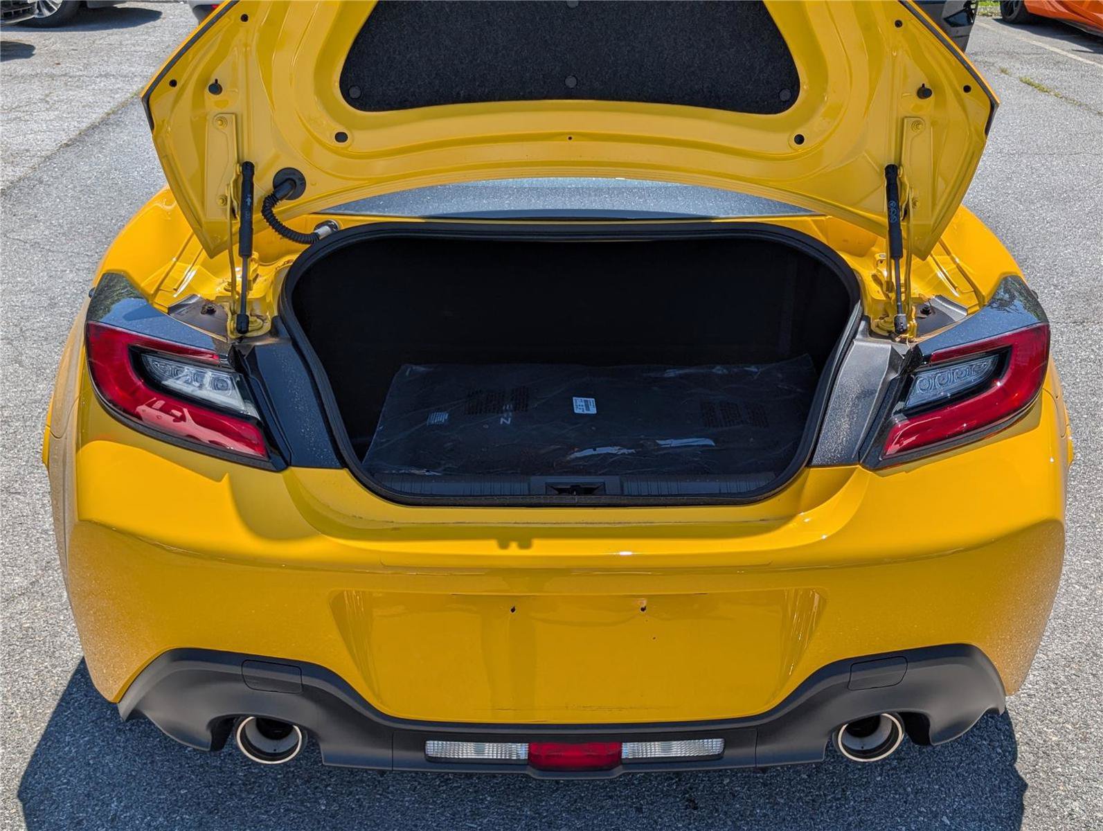 Used 2026 Subaru BRZ tS RWD image 13