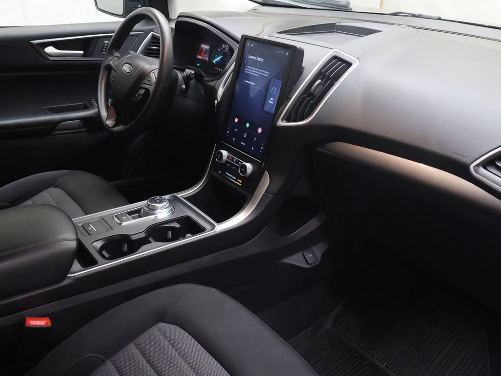 Used 2024 Ford Edge SE w/ Black Appearance Package AWD/4WD image 10
