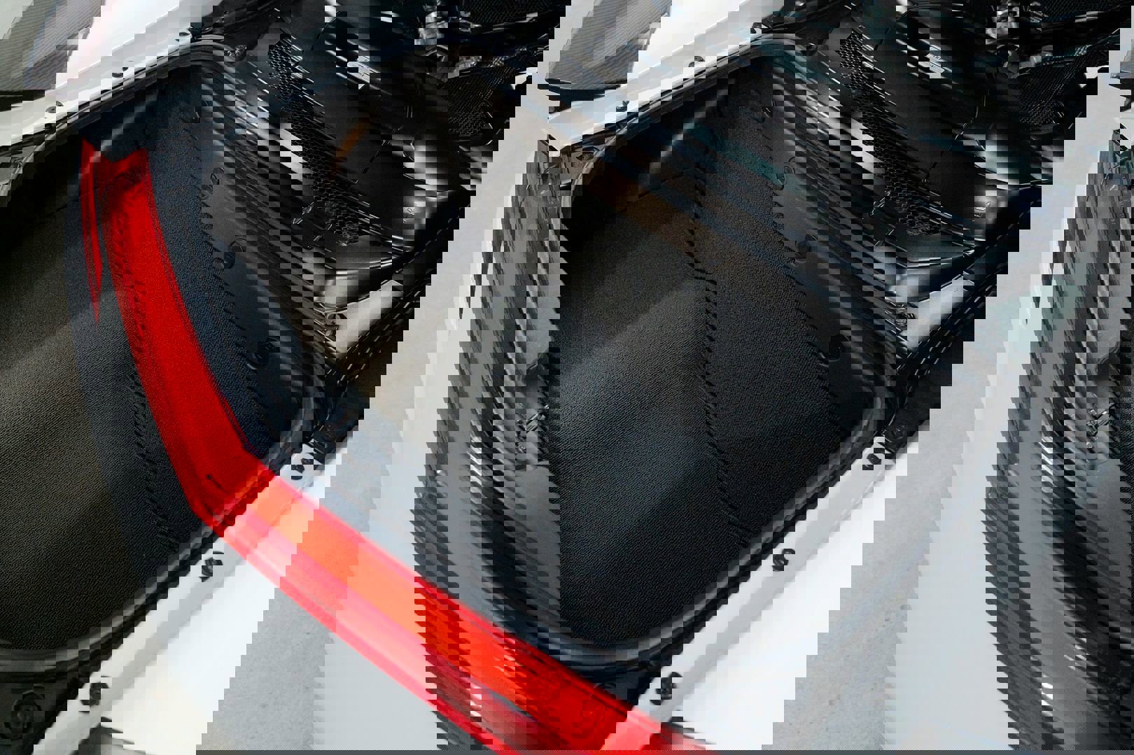 Used 2017 Acura NSX image 48