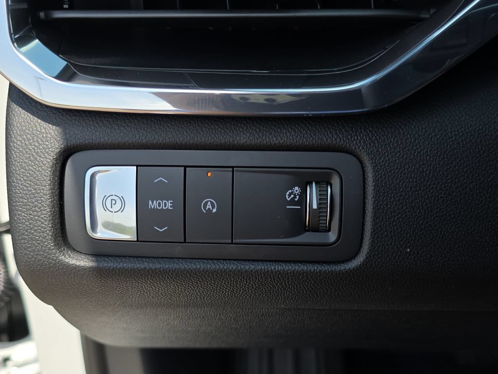 New 2026 GMC Acadia Elevation FWD image 29