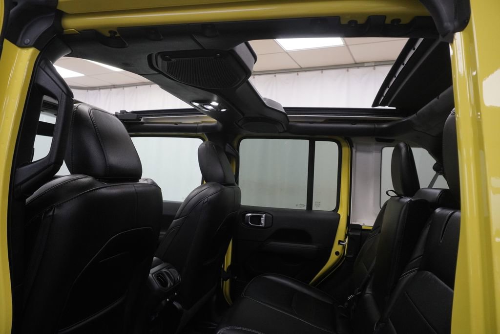 Certified 2023 Jeep Wrangler Unlimited Sahara w/ Cold Weather Group image 21