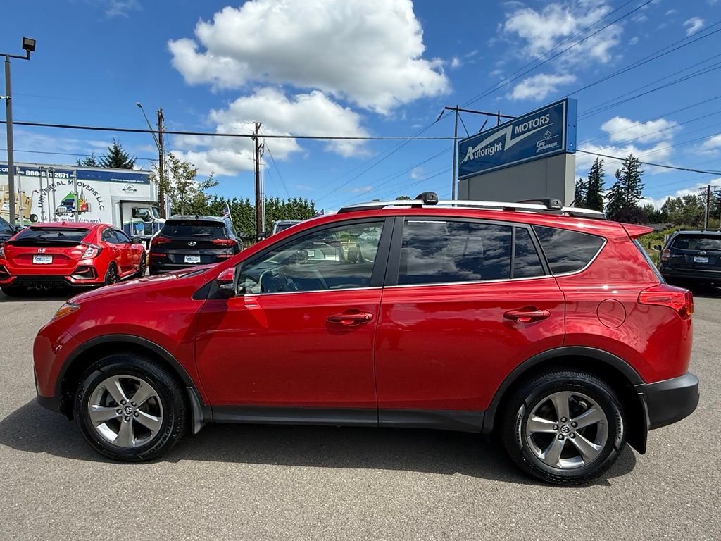 Used 2015 Toyota RAV4 XLE AWD/4WD image 2