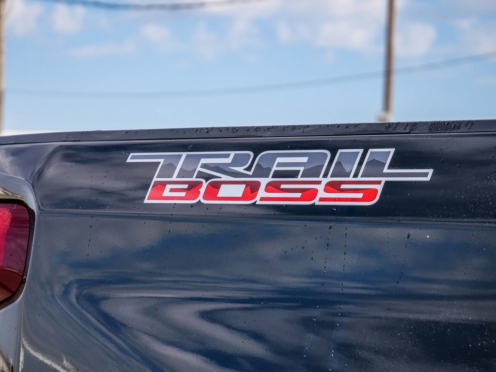 New 2026 Chevrolet Silverado 1500 LT Trail Boss w/ LT Trail Boss Premium Package AWD/4WD image 11