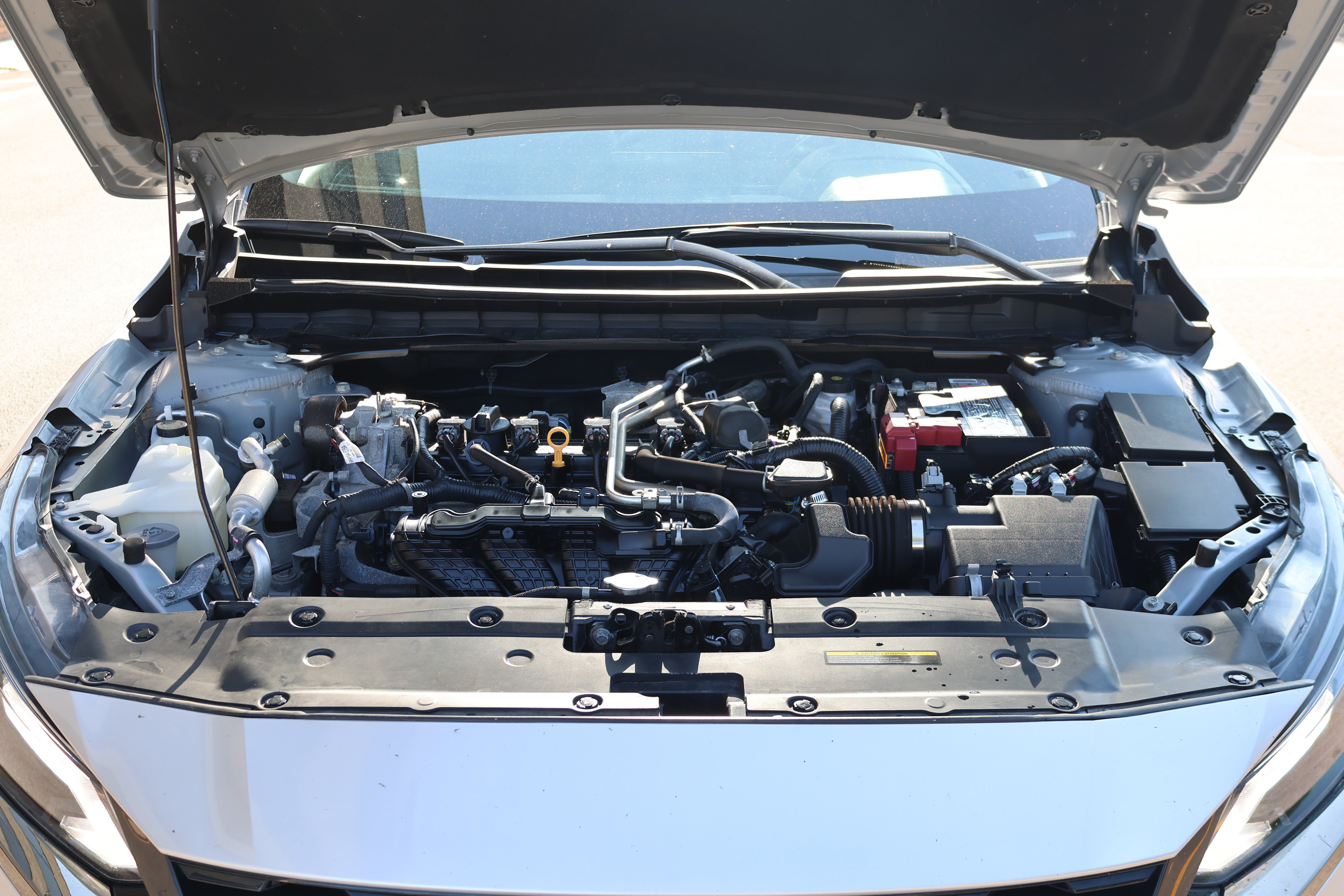Used 2024 Nissan Altima 2.5 SR FWD image 13