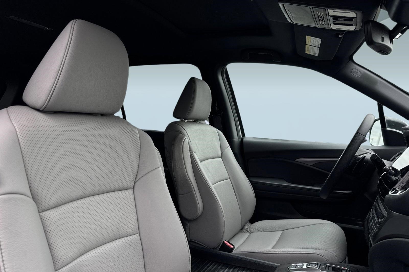 Used 2023 Honda Passport EX-L image 30