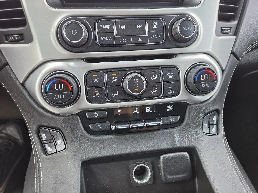 Used 2016 GMC Yukon SLT w/ Open Road Package RWD image 37