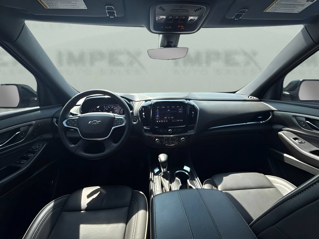 Used 2023 Chevrolet Traverse Premier w/ Redline Edition FWD image 9