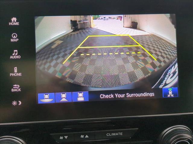 Used 2018 Honda CR-V Touring image 14